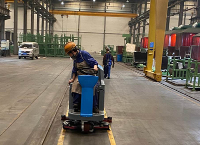 好圣汽車(chē)零部件制造廠用洗地機(jī)選擇成都宏雯公司